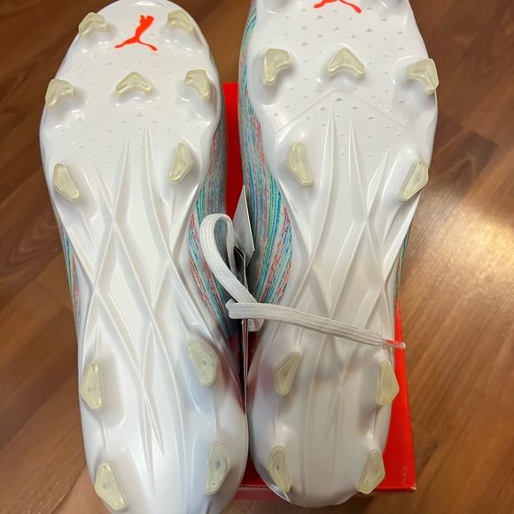 Puma Ultra 2.2 FG/AG Football/Soccer Shoes/Cleats Size 9 - Picture 3 of 3